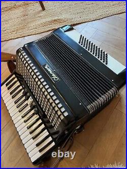 BLACK CHANSON ACCORDION 72 Base + Hard Carry Case