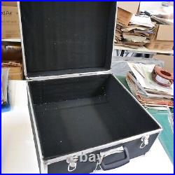 BLACK DIAMOND 72 bass accordion + case, opened never used