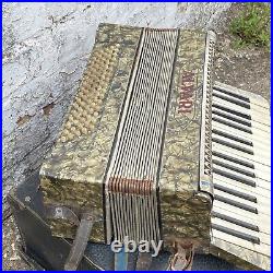 Beautiful Accordion 80 Bass Alvari Vintage Piano Squeeze Box Case