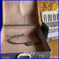 Beautiful Working Accordion 80 Bass Mazzini Vintage Blue Piano Squeeze Box Case