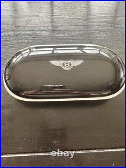 Bentley Continental GT Sunglass Console Case Piano Black, leather interior