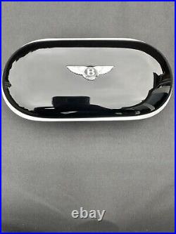 Bentley Continental GT Sunglass Console Case Piano Black, leather interior