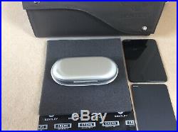 Bentley Glasses/Sunglasses console case Piano Black Black interior NEW