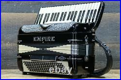 Empire The 600 120-Bass 41-Key 7-Treble Switch Black Piano Accordion withCase