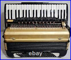 HOHNER IMPERATOR IV 120 BASS CASSOTTO Piano Accordion Akkordeon VERY GOOD