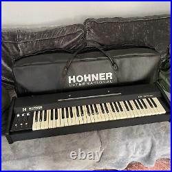 Hohner EK61 Piano Keyboard Globetrotter With Case