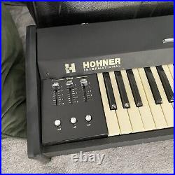 Hohner EK61 Piano Keyboard Globetrotter With Case