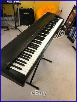 KAWAI ES7 88 Weighted Keys Portable Digital Piano Keyboard BLACK with case