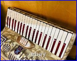 Orfeo Italian Compact Light 120 Bass 2 Voice 41 Key Piano Accordion Used