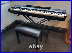 Piano Keyboard P515 with Stool, Stand and Headphones INC FLIGHT CASE