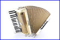 Rare Vintage German Made TOP Piano Accordion Weltmeister 60 bass, 8 switches