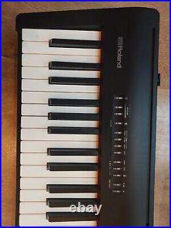 Roland FP30 Digital Piano Keyboard 88 Weighted Keys with Pedal, Case & Stand