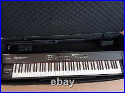 Roland RD-300GX stage piano