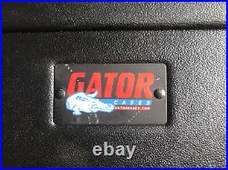 Roland RD-700GX SuperNATURAL 88 Key Digital Piano Keyboard + Gator Flight Case