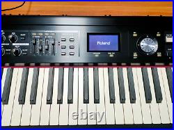 Roland RD-700NX Digital Stage Piano with flight case