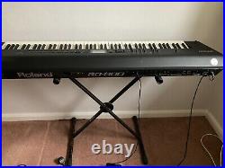 Roland RD-800 Electric Stage Piano with carrying case available