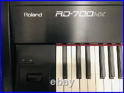 Roland RD700NX Full-Size Digital Stage Piano with custom flight case +dust cover