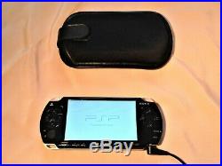 SONY PSP-2003 Slim and Lite Piano Black Handheld System +original charger + case