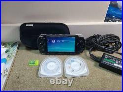 SONY PSP Model 3003 In Piano Black With 2 Games, 1GB Sd Card, Charger & Case