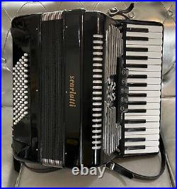 Scarlatti Piano Accordion, 72 Bass buttons Black finish 34 treble keys with Case
