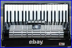 Sonata Accordion 120-Bass 41-Key 5-Treble Switches Black Piano Accordion withCase