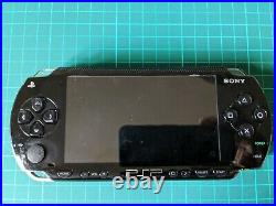Sony PSP 1000 PlayStation Portable Bundle With 16GB Memory Card + Charger + Case
