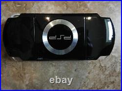 Sony PSP 2003 Memory Card 1GB + 9games + charger + battery + case Piano Black