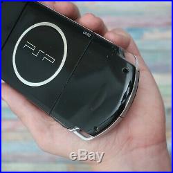Sony PSP 2003 Slim / Piano Black Great Condition, No Scratches + Hard Case