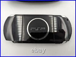 Sony PSP 3003 Piano Black Slim & Lite + Charger + Case