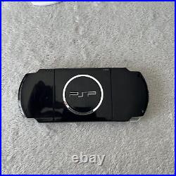 Sony PSP 3003 Slim & Lite Piano Black Boxed + Games & Case READ DESCRIPTIO