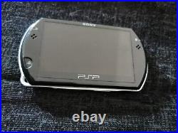 Sony PSP Go! N-1003 16GB Handheld Console Black with Charger & Case
