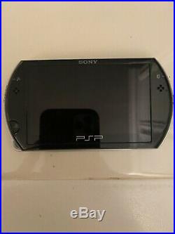 Sony PSP go Launch Edition Piano Black Handheld System With Sony Case TESTED