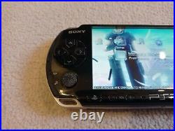 Sony PlayStation Portable PSP 3003 Piano Black 2GB Slim and Lite Console + Case