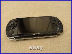 Sony PlayStation Portable PSP 3003 Slim & Lite Piano Black 1GB Memory + Case