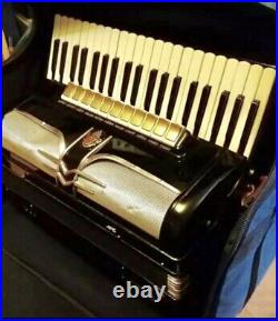 Sorrento piano accordion 3508 Made in Germany 120 bass keys. 11 coupler voices