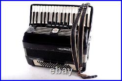 TOP German Made Piano Accordion Weltmeister Unisella 80 bass, 8 sw. +Case&Straps