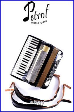 Very Good German Made LMMH Accordion Hohner Lucia IV P 96 bass, 12 registers