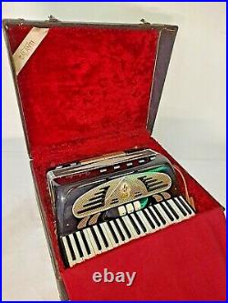 Vintage Galanti Piano Accordion in Excellent Condition from Italy original owner