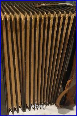 Vintage Hohner Verdi 1, 48 Bass Piano Accordion Black Finish No Case 1934-1940