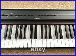 Yamaha P121 Portable Piano, Stand & Case Black