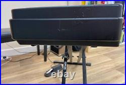 Yamaha P80 weighted piano keyboard