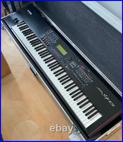 Yamaha S90 ES weighted piano synth piano keyboard 88 keys INC FLIGHT CASE