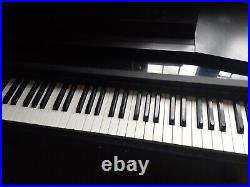 Yamaha clavinova digital piano Black Ebony Case With Pedals. Rrp£1895